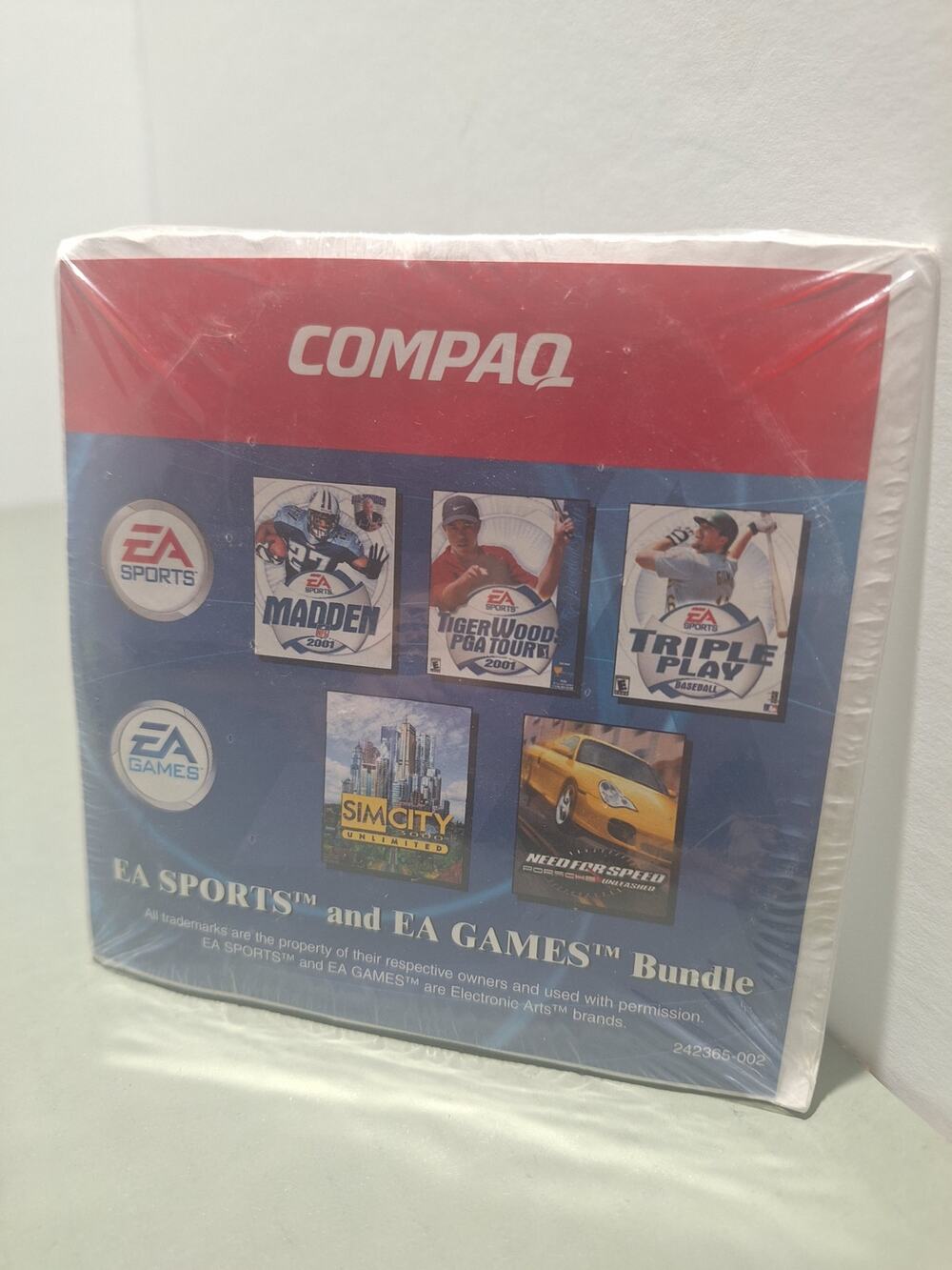 Compaq EA Sports Games PC Bundle Sealed Madden Tiger Woods SimCity NFS